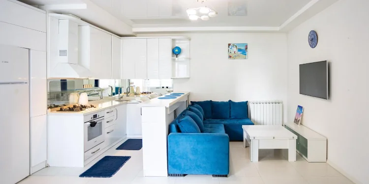 Мастер по ремонту с материалами: удобно, но сколько это стоит?